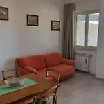 Podilimbo - Ilios E Thalassa * Paestum
